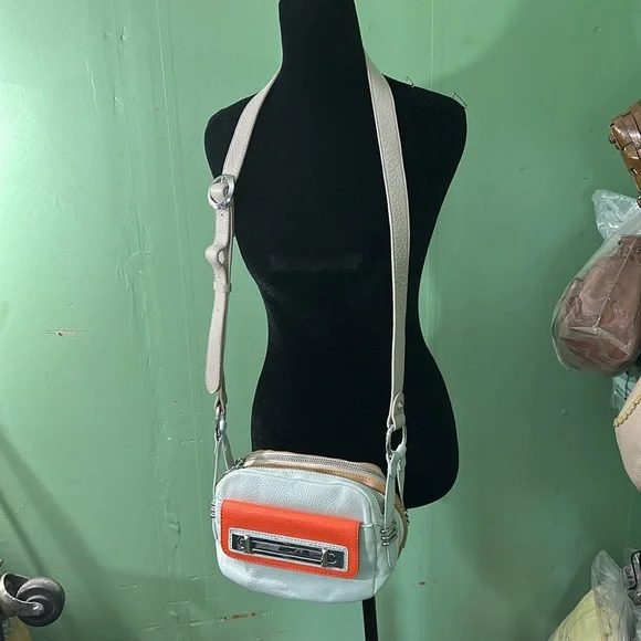 orYANY leather crossbody bag/tan-blue-gray-orange new w/o tags - Picture 2 of 9